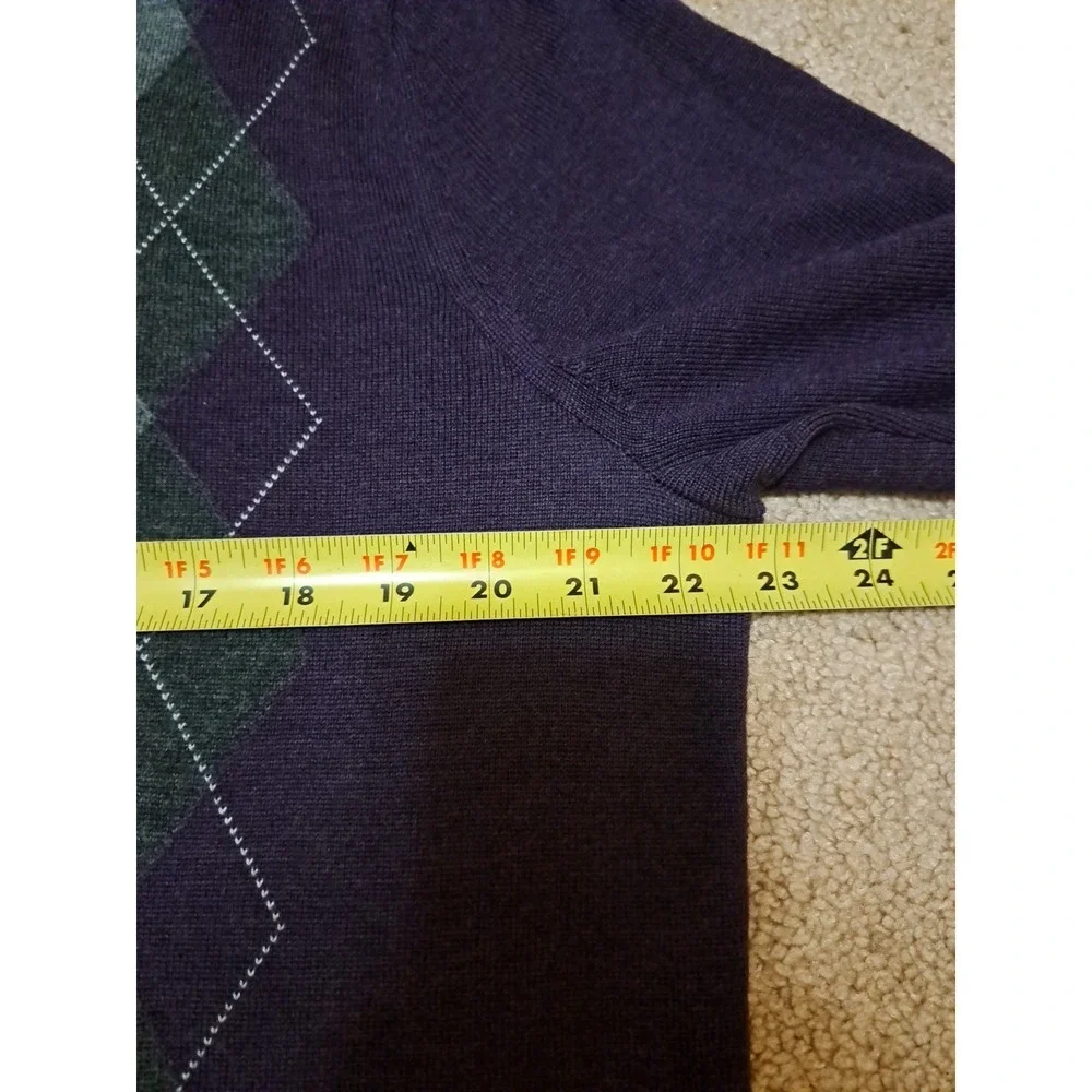 Banana Republic Mens Purple Argyle Extra Fine Merino Wool V-Neck Sweater Large
